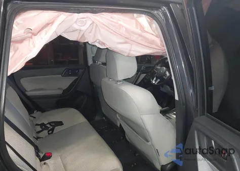 2017 Subaru Forester 2.5I Premium z USA, uszkodzony, nr VIN JF2SJAGC5HH540678